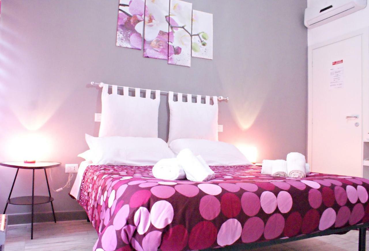 Like Family House Bed & Breakfast Rome Exterior photo